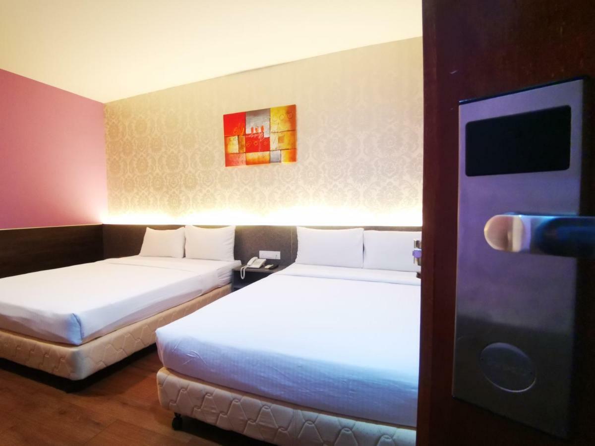 קואלה לומפור Canary Hotel מראה חיצוני תמונה